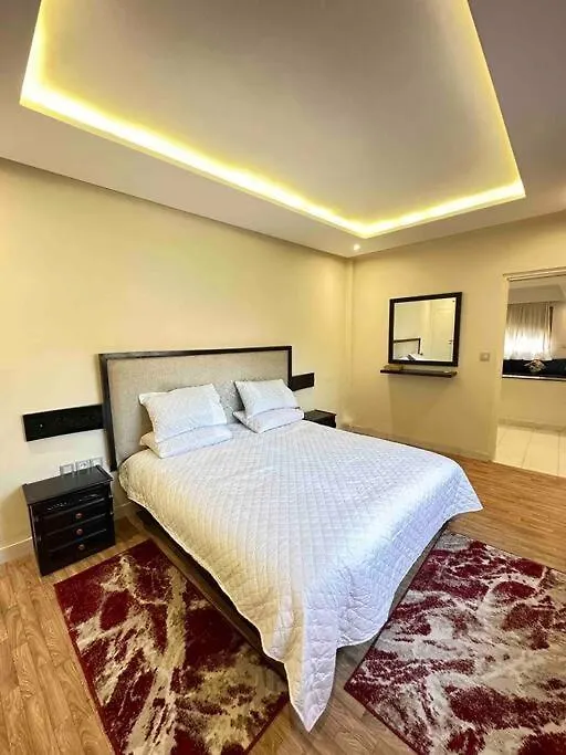 Spacious 2 Bedrooms Apartment In Gueliz Marakéš Maroko