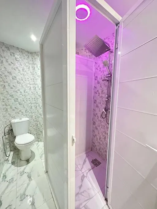 Spacious 2 Bedrooms Apartment In Gueliz Marakéš 0*,  Maroko